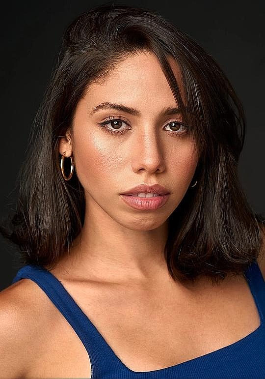 卡米拉·莫雷诺 Camila Moreno照片