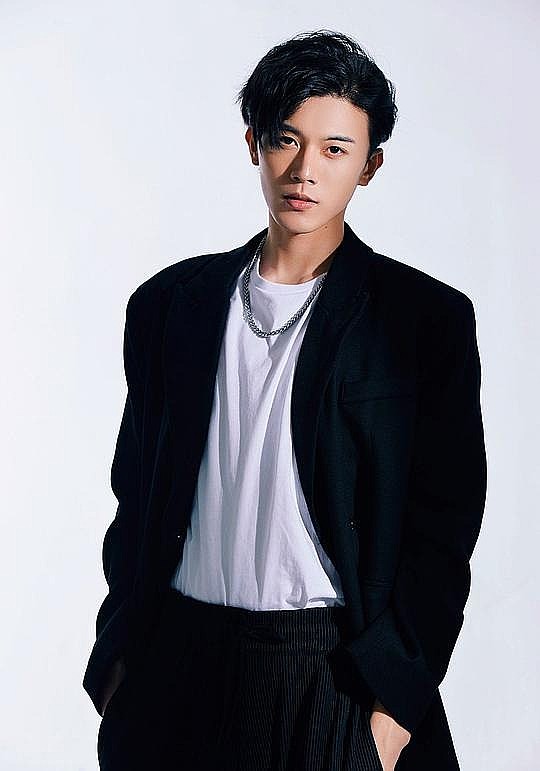 李是侥 Shiyao Li照片