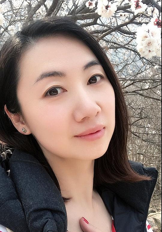 王婧淇 Jingqi Wang照片