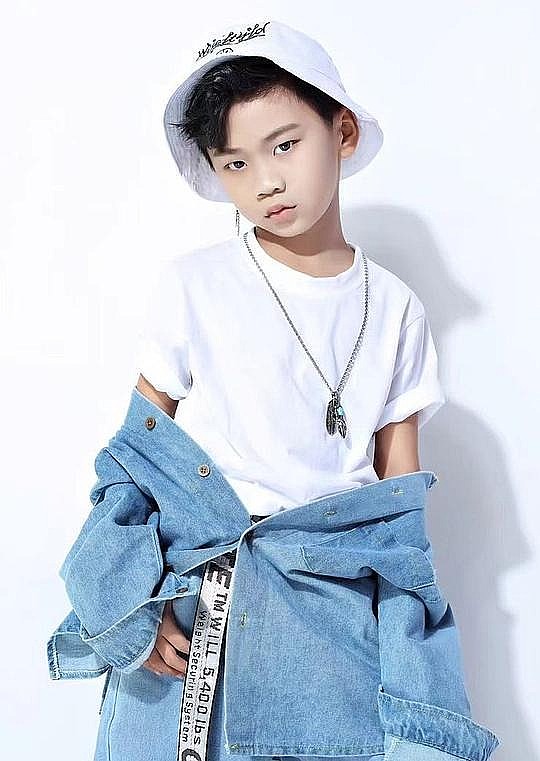 曾文铄 Wenshuo Zeng照片