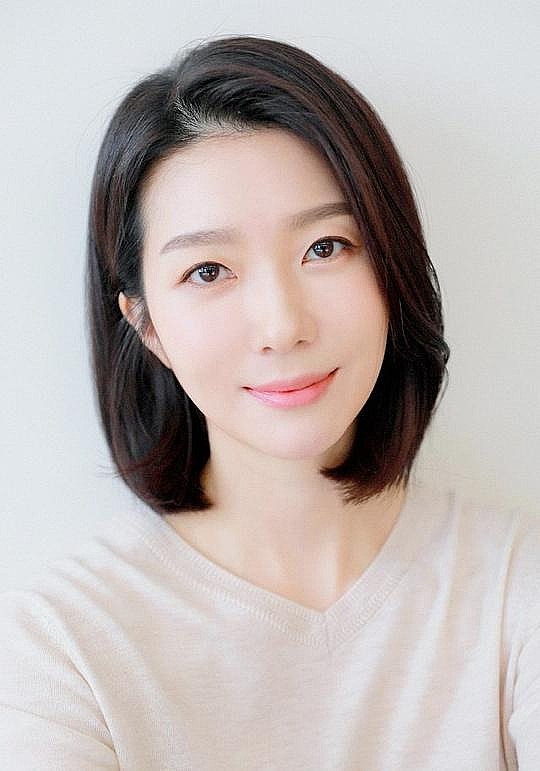 金芝贤 Ji-hyun Kim照片