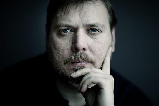 尼可拉斯·布若 Nicolas Bro照片