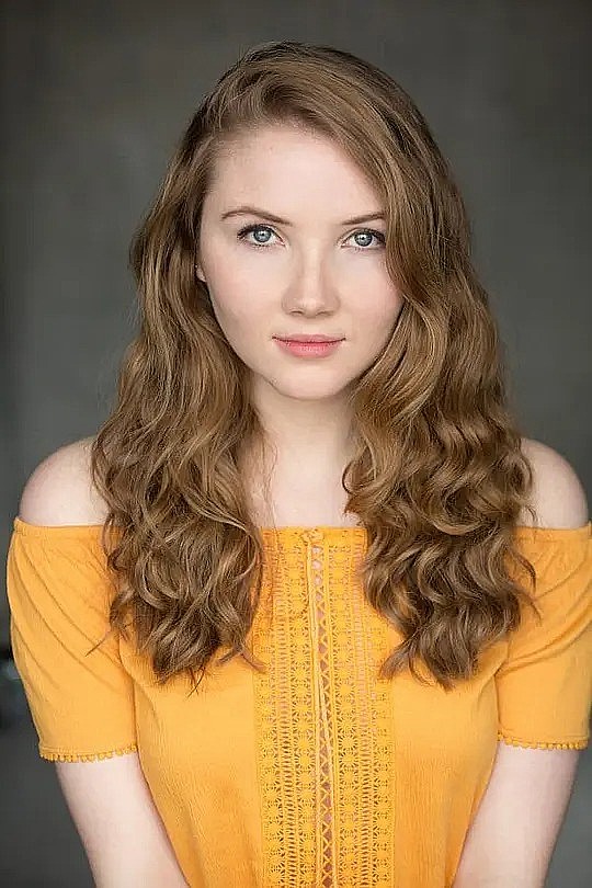 卡莉·伊诺克 Carlie Enoch照片