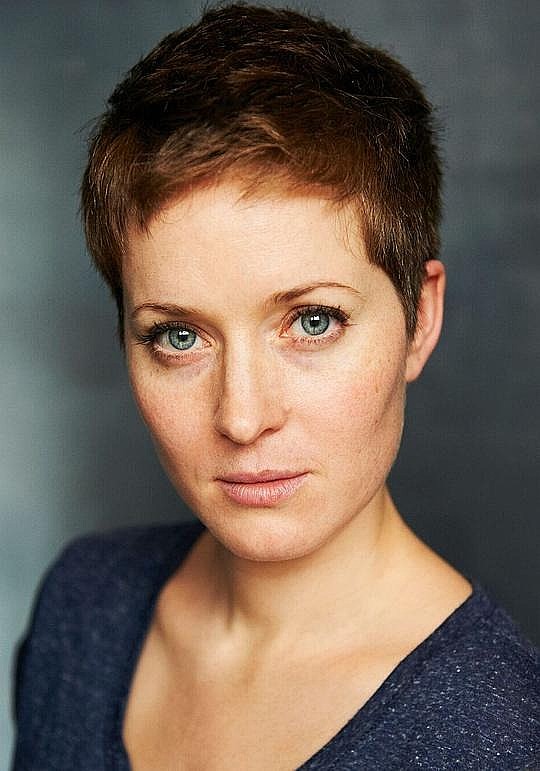 埃米·卡登 Amy Cudden照片