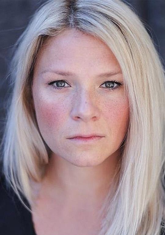 劳拉·多丁顿 Laura Doddington照片