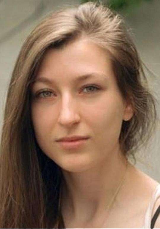 艾玛·德斯沃夫 Emma De Swaef照片