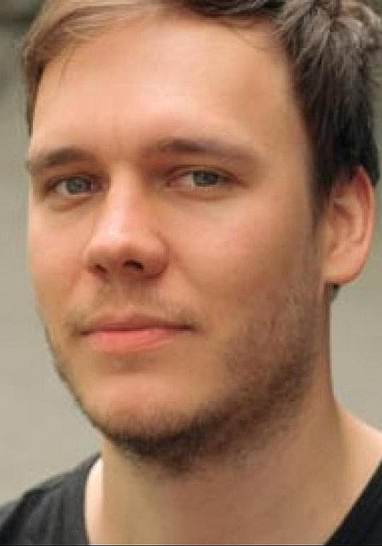 马克·詹姆斯·罗斯 Marc James Roels照片