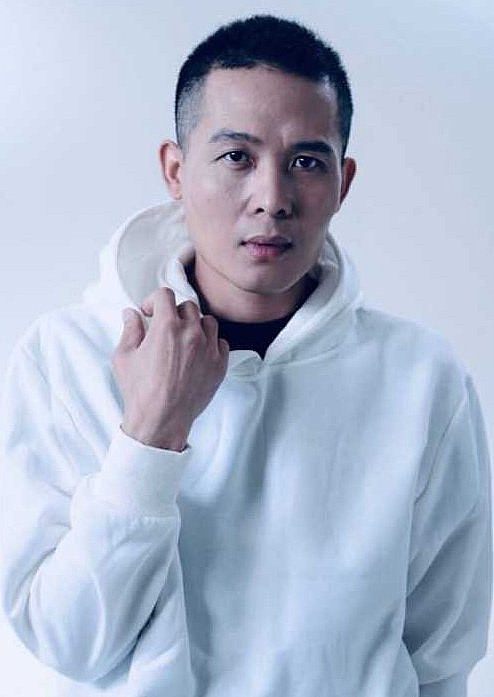 黄麒 Qi Huang照片