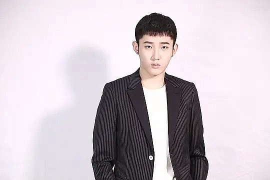 江宇顺 Yushun Jiang照片