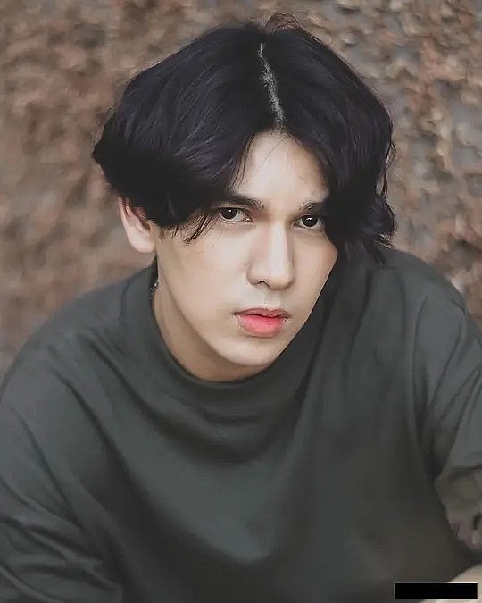 流宇·帕克浦姆·吉皮苏蒂里 Ryu Pakphum Jitpisutsiri照片