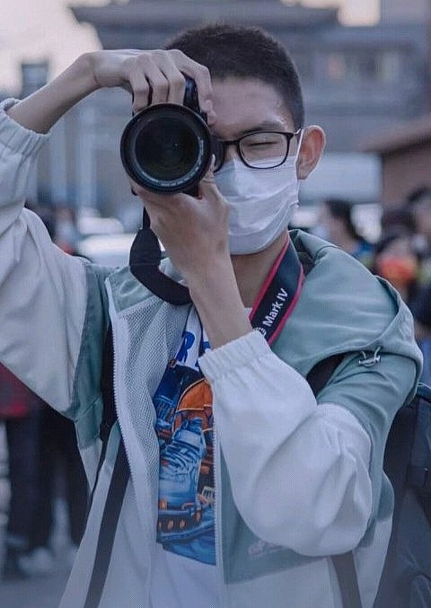 刘一鸣 Yiming Liu照片