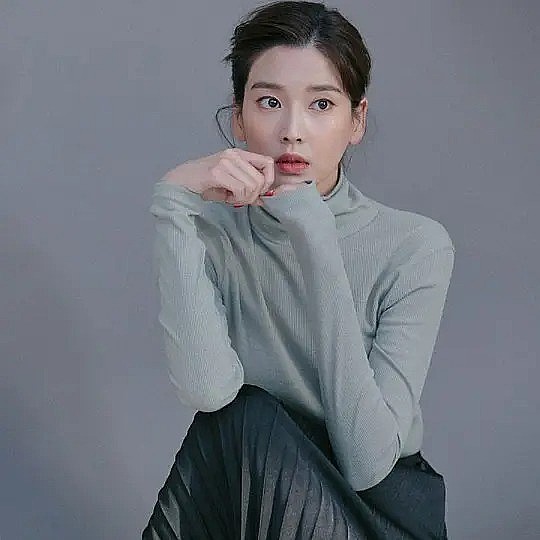 韩丹熙 Dam-hee Han照片