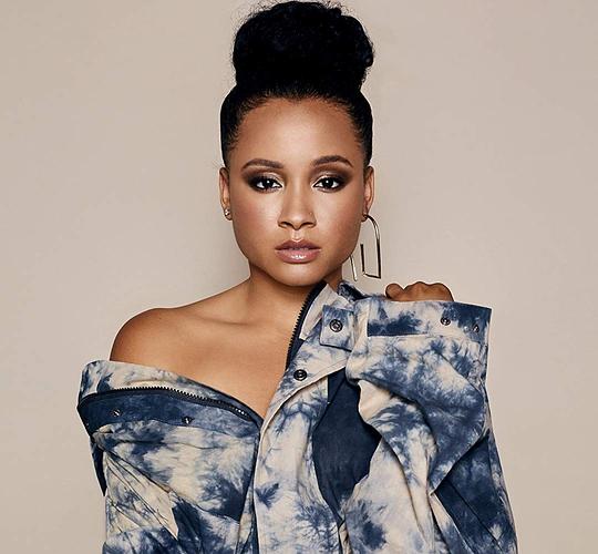 拉恩·妮科尔·布朗 Rhyon Nicole Brown照片