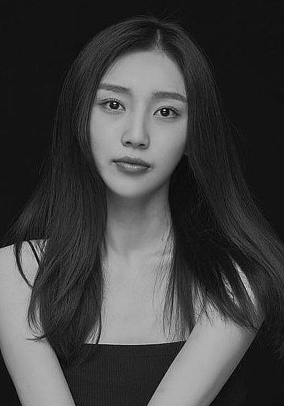 宋韩熙 Han-hee Song照片