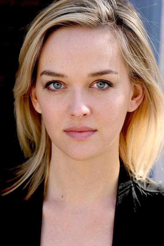 杰丝·威克斯勒 Jess Weixler照片
