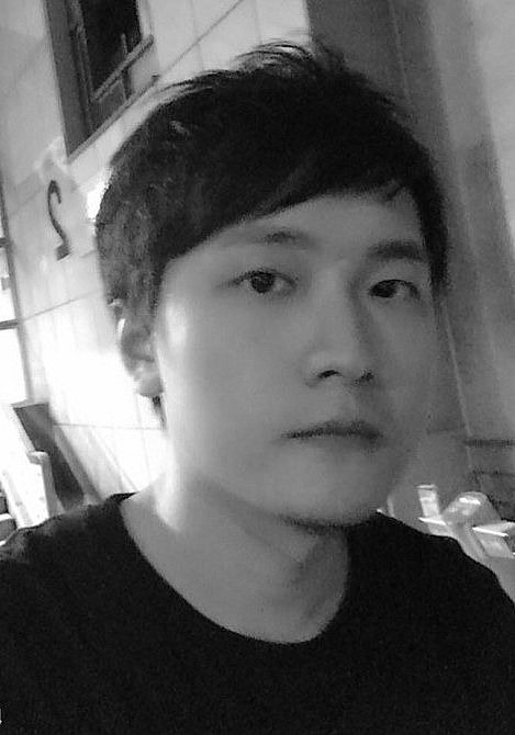 白英雄照片