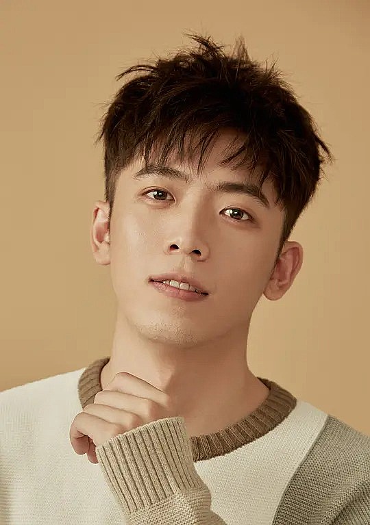 韩明霖 Minglin Han照片