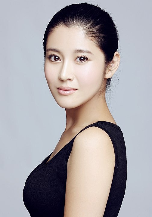 浦莎莎 Shasha Pu照片