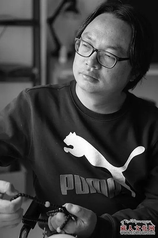 黄大治照片
