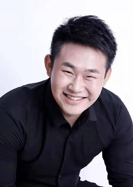 齐斌 Bin Qi照片