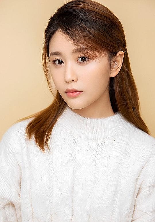 娄宇瑶 Yuyao Lou照片