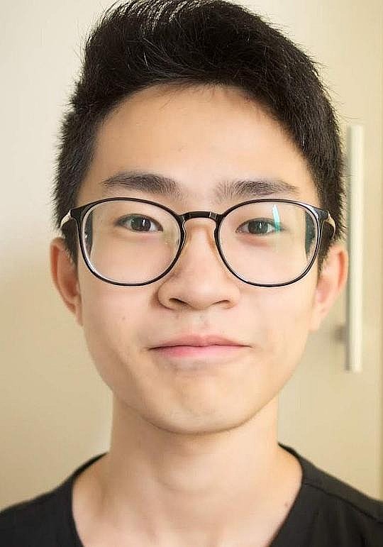何世杰 Shijie He照片