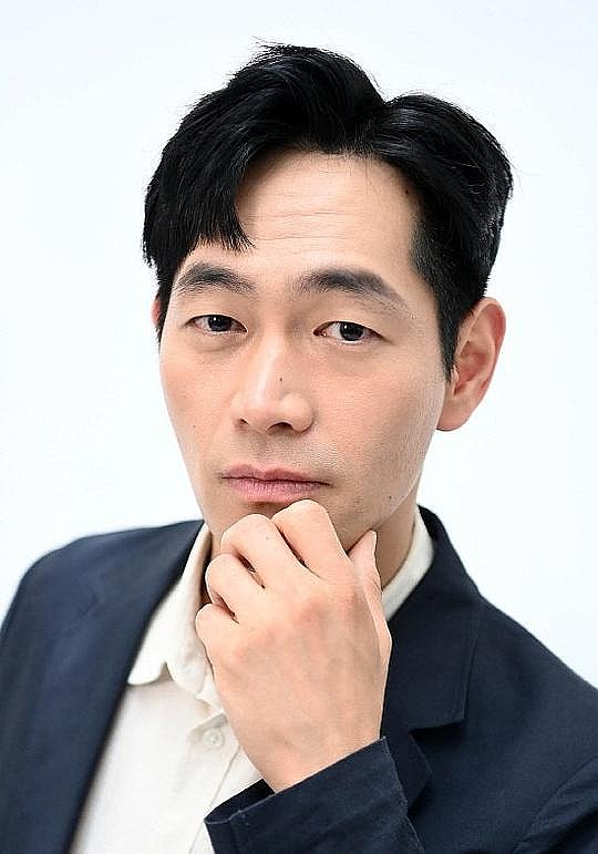 韩正浩 Han Jung Ho照片