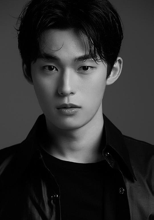 朴庭佑 Park Jeong Woo照片