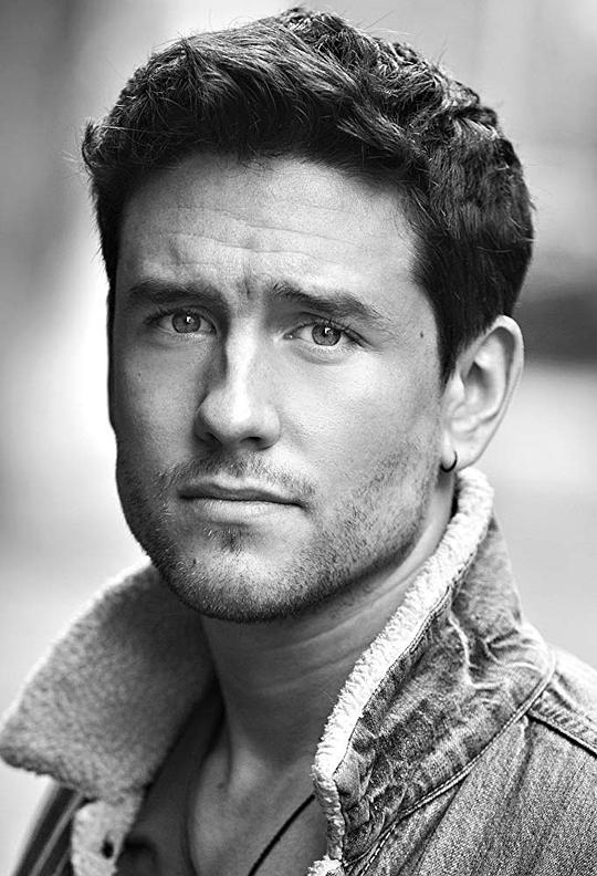 拜尔特·爱德华兹 Bart Edwards照片