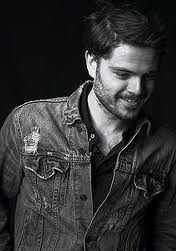 理查德·肖特 Richard Short照片