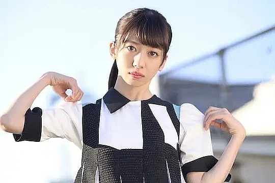 真山梨花 Rika Mayama照片