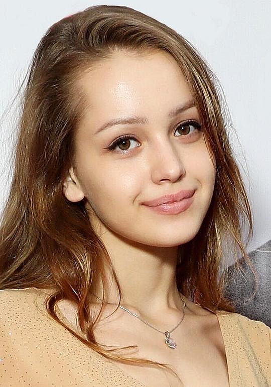 瓦西里娜·尤斯科维茨 Vasilina Yuskovets照片