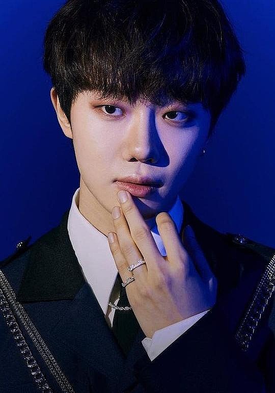夏贤尚 HA HYUNSANG照片
