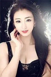 张依然 Yiran Zhang照片