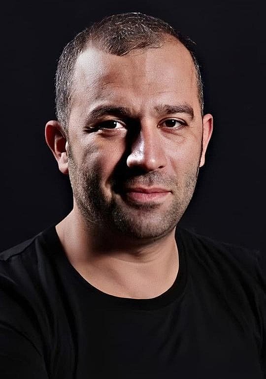 Sevket Çoruh照片