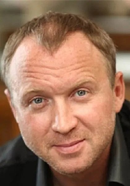 奥列格·阿尔马佐夫 Oleg Almazov照片
