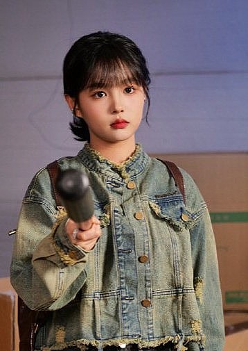 杨咩咩照片