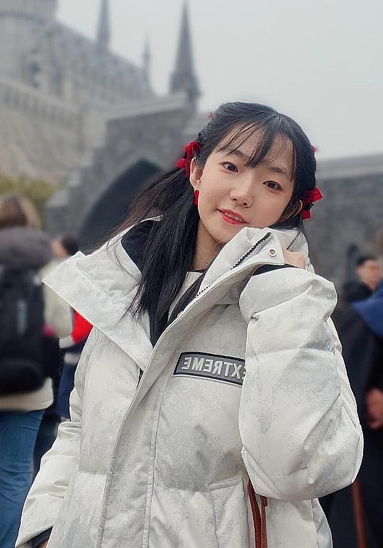 杨瑞欣照片