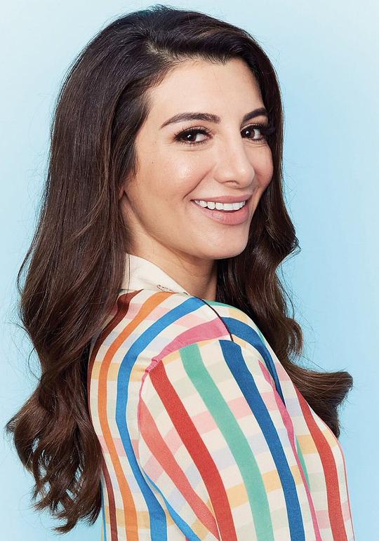 纳西姆·帕杜雷德 Nasim Pedrad照片