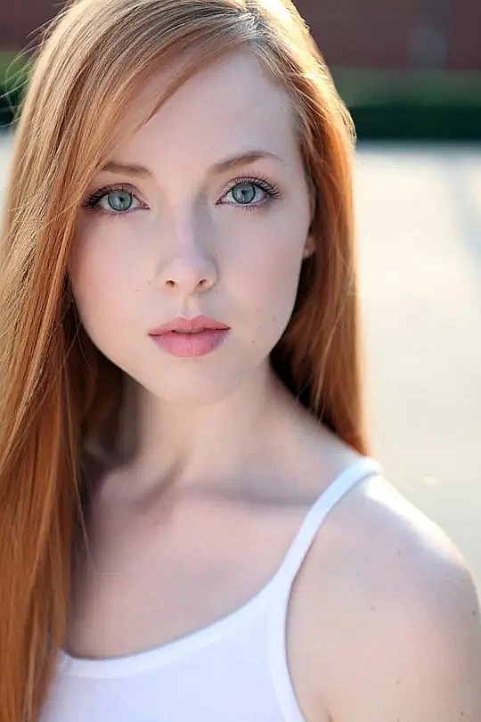 金伯利·惠伦 Kimberly Whalen照片