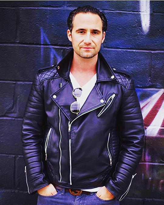 迈克尔·温·古查多 Michael Wren Gucciardo照片