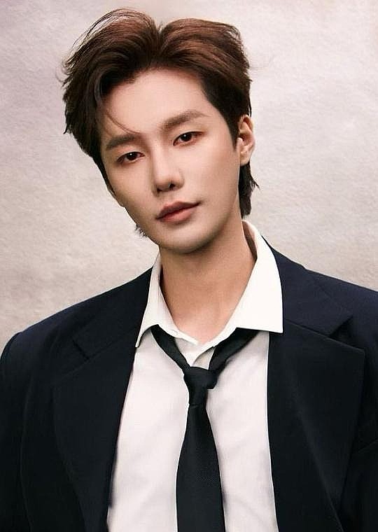 沈浩晨 Haochen Shen照片
