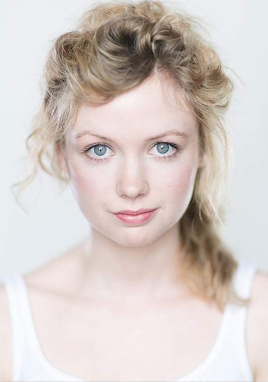 Carla Langley照片