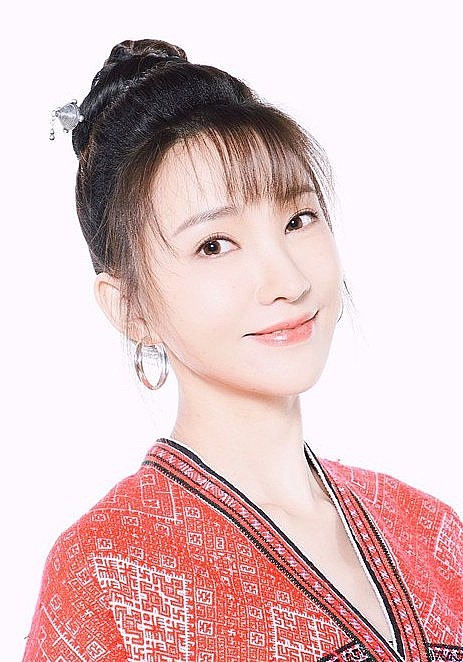 卢彩艺 Caiyi Lu照片