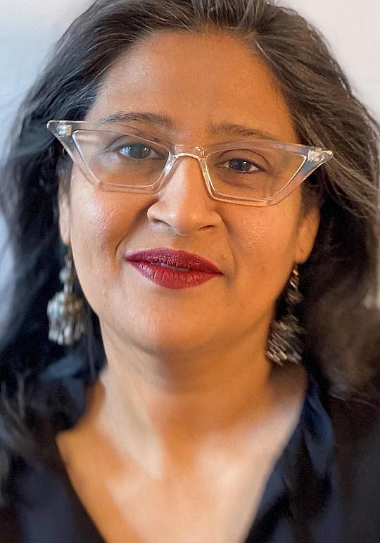 梅纳·高尔 Meenu Gaur照片