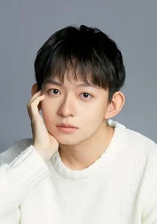 李昀哲 Yunzhe Li照片