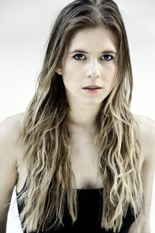 麦达·阿帕诺威茨 Magda Apanowicz照片