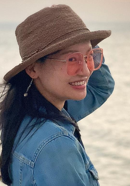 颜西 Xi Yan照片