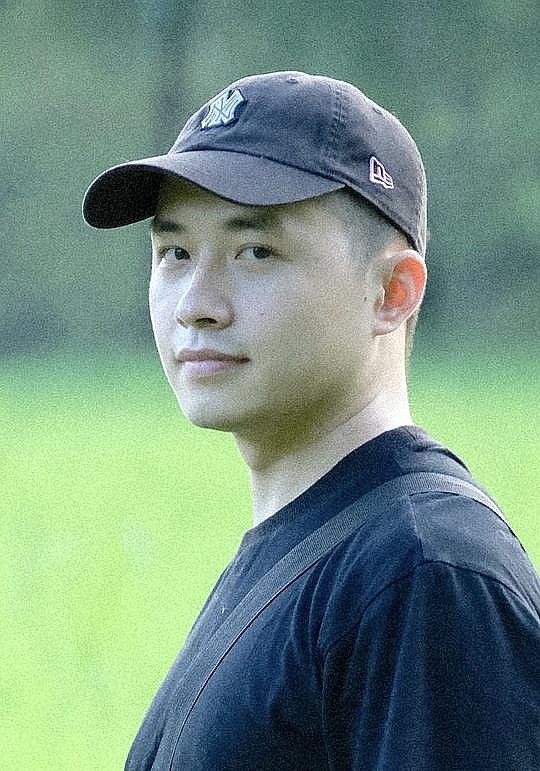谢钟黎 Zhongli Xie照片