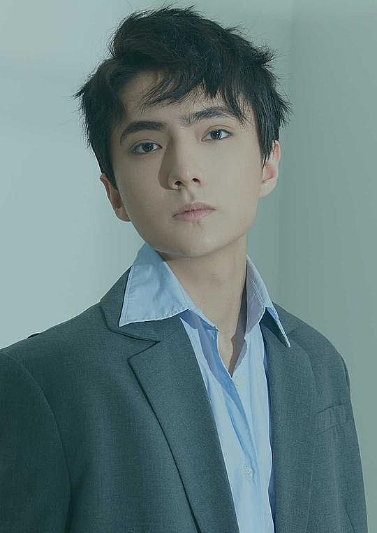 达尼亚尔 Dorican Danyal照片